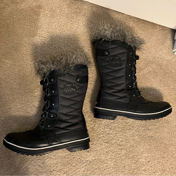 Sorel Tofino II Boots - EUC! - Picture 7 of 10